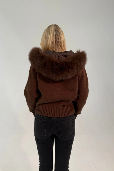 Zavella – Il cappotto che unisce comfort e raffinatezza