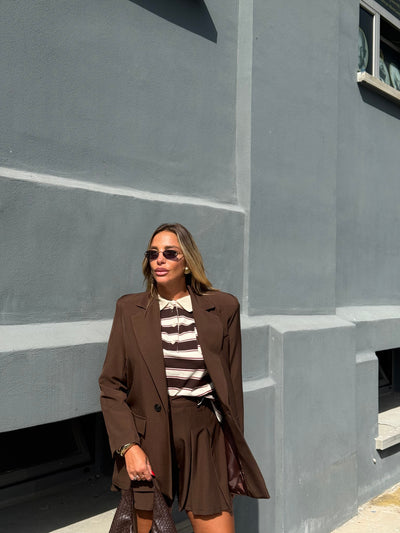 Blazer doppiopetto con spalline cioccolato m11093