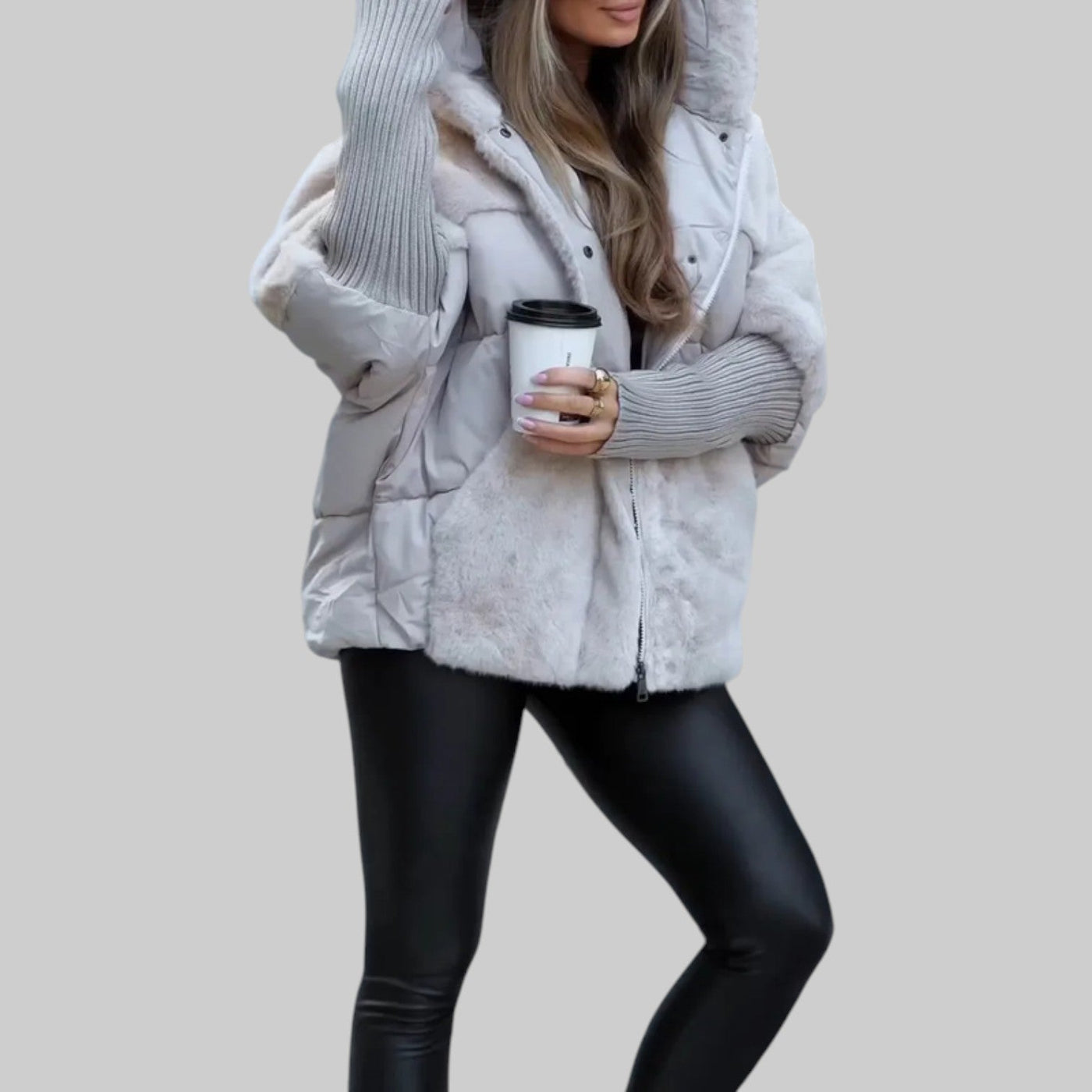 Zavella | Giacca bomber con cappuccio moderno