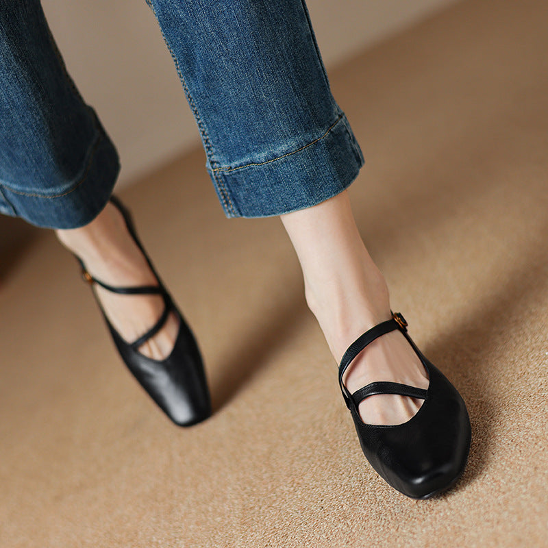 Zavella – Décolleté in Vera Pelle con Cinturini Incrociati